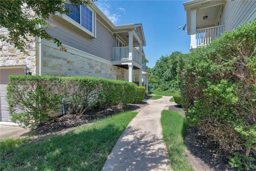 1900 Scofield Ridge Parkway #5501 Austin, TX 78727