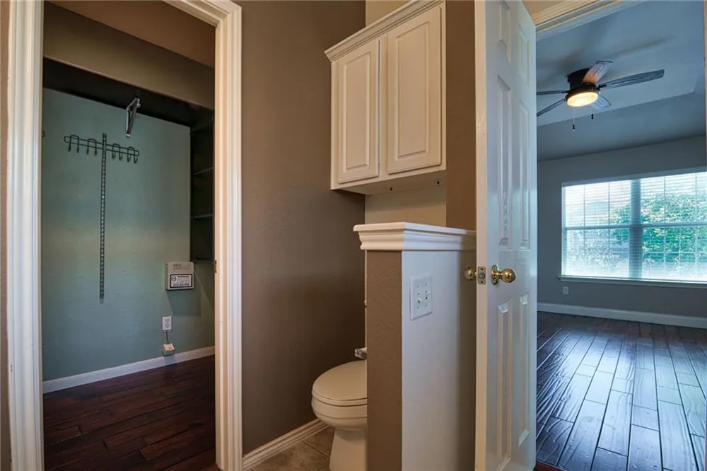 1900 Scofield Ridge Parkway #5501 Austin, TX 78727