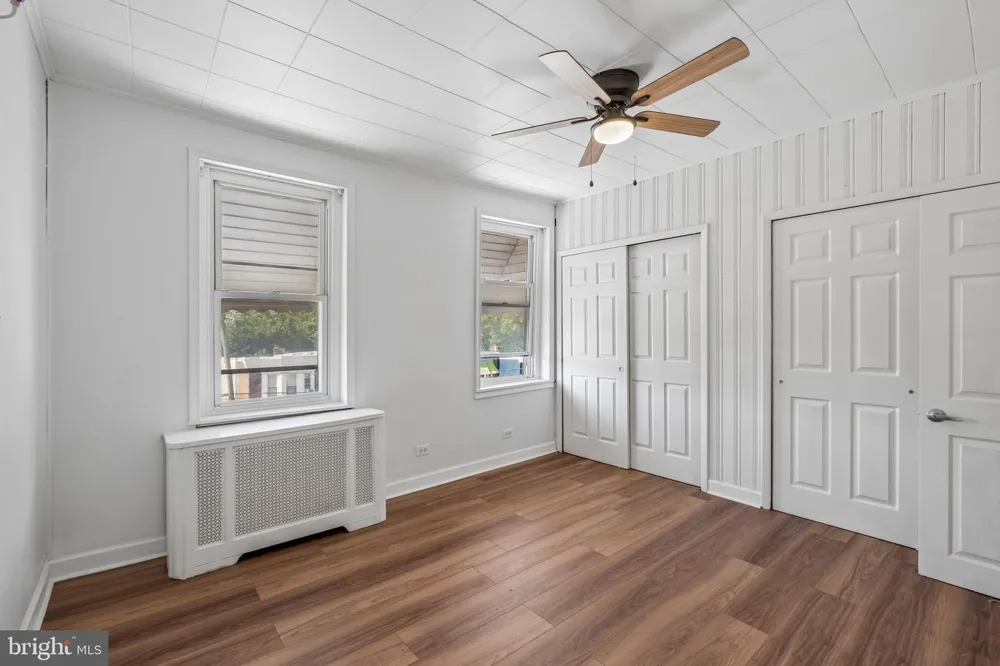 627 WALNUT STREET Darby, PA 19023