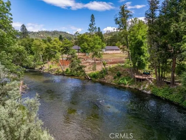 271 Thistle Douglas City, CA 96024