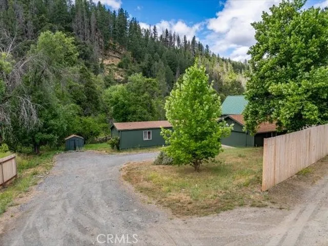 271 Thistle Douglas City, CA 96024
