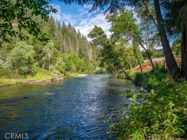 271 Thistle Douglas City, CA 96024