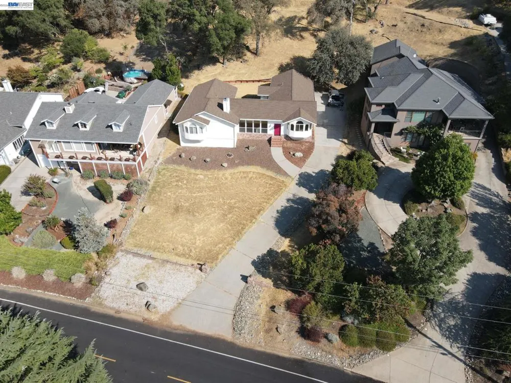 13312 Thistle Loop Penn Valley, CA 95946
