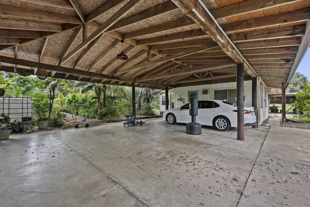 3603 Kirby Loop Road Fort Pierce, FL 34981