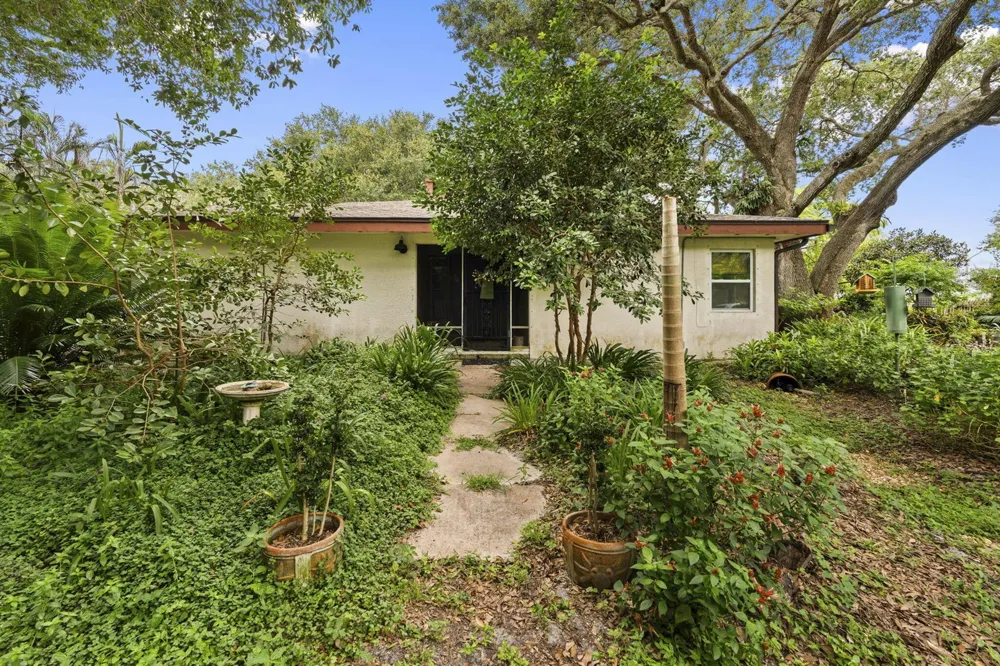 3603 Kirby Loop Road Fort Pierce, FL 34981