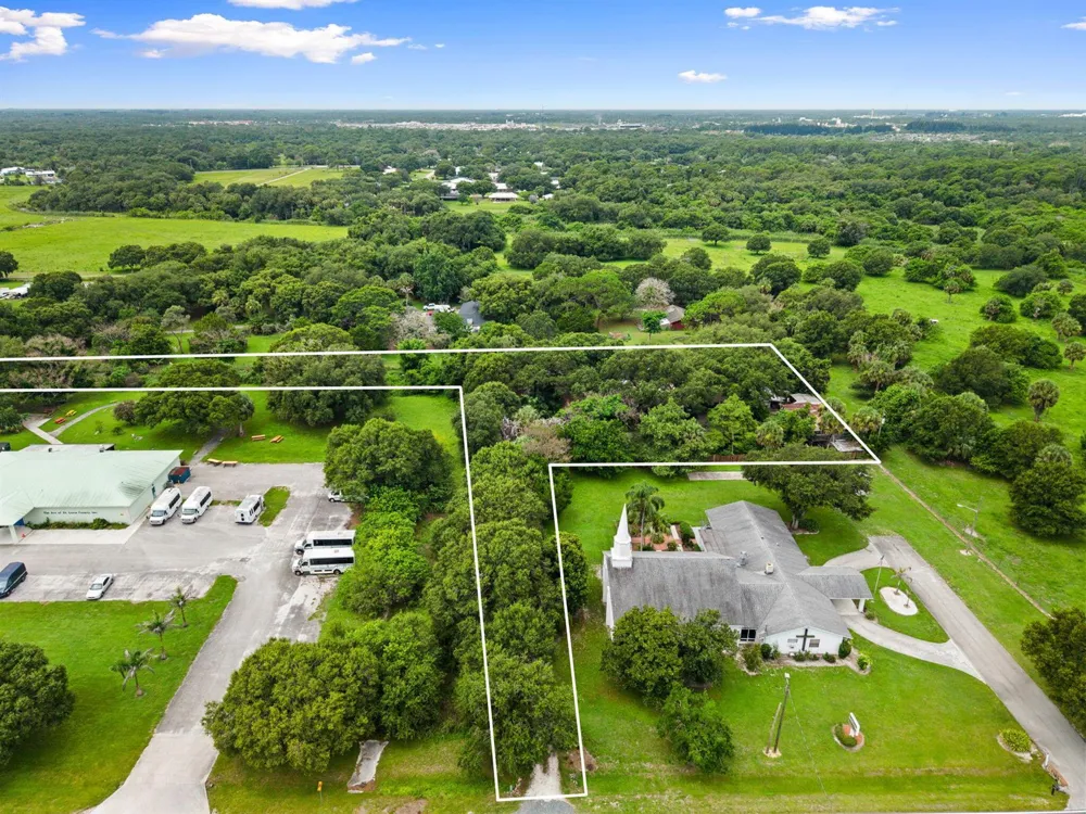 3603 Kirby Loop Road Fort Pierce, FL 34981