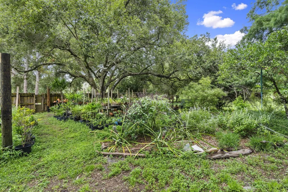 3603 Kirby Loop Road Fort Pierce, FL 34981