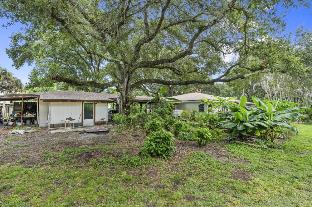 3603 Kirby Loop Road Fort Pierce, FL 34981