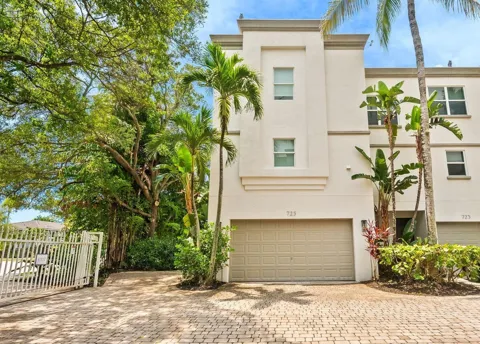 725 SW 4th Avenue