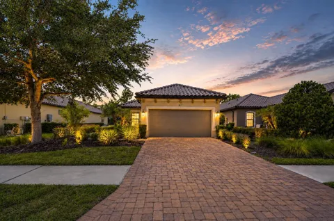 8433 Alberata Vista Drive