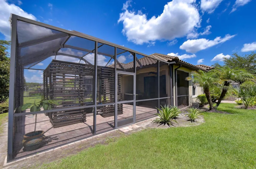 8433 Alberata Vista Drive Tampa, FL 33647