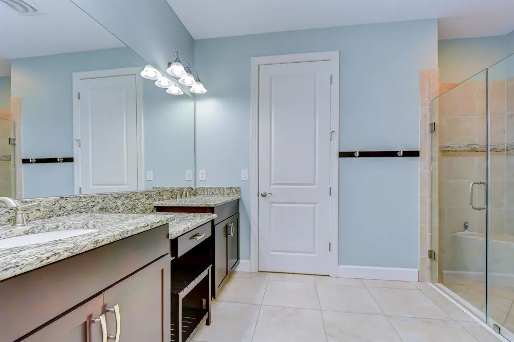 8433 Alberata Vista Drive Tampa, FL 33647