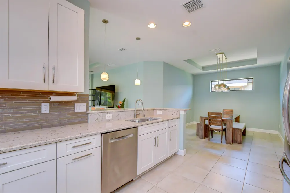 8433 Alberata Vista Drive Tampa, FL 33647