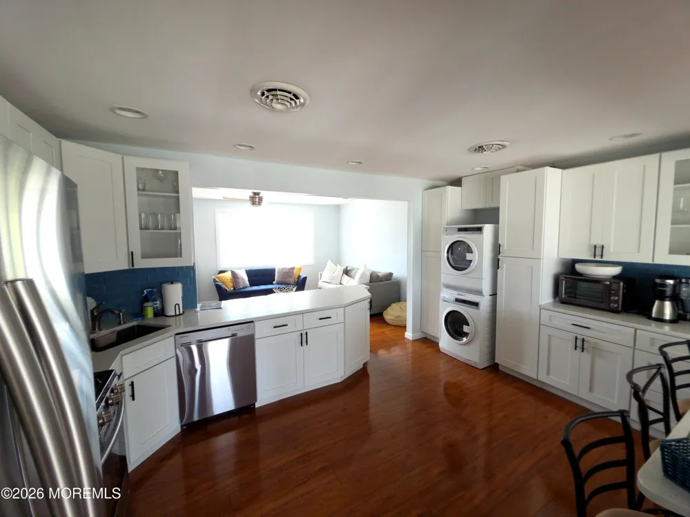 129 E Raritan Drive Little Egg Harbor, NJ 08087