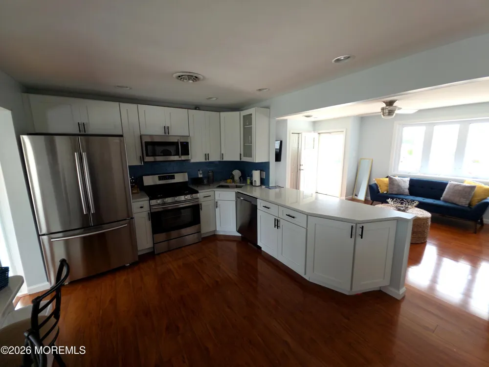 129 E Raritan Drive Little Egg Harbor, NJ 08087