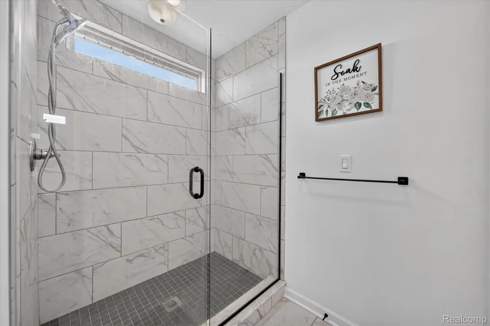 20983 Calabrese Drive Lyon Charter Township, MI 48178
