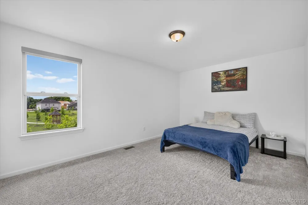 20983 Calabrese Drive Lyon Charter Township, MI 48178