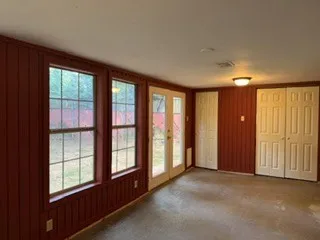 1906 E Beverly Drive Corsicana, TX 75110