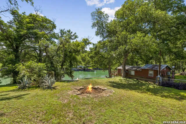 628 CYPRESS RDG McQueeney, TX 78123