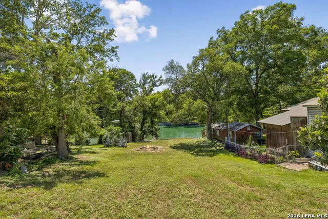 628 CYPRESS RDG McQueeney, TX 78123