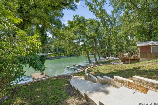 628 CYPRESS RDG McQueeney, TX 78123