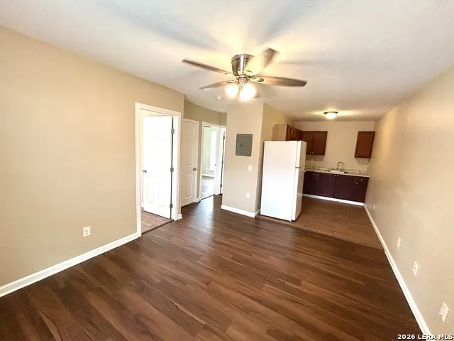 1222 FENFIELD AVE Unit 2 San Antonio, TX 78211