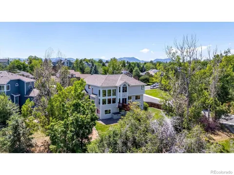 1598 Ridgeview Drive