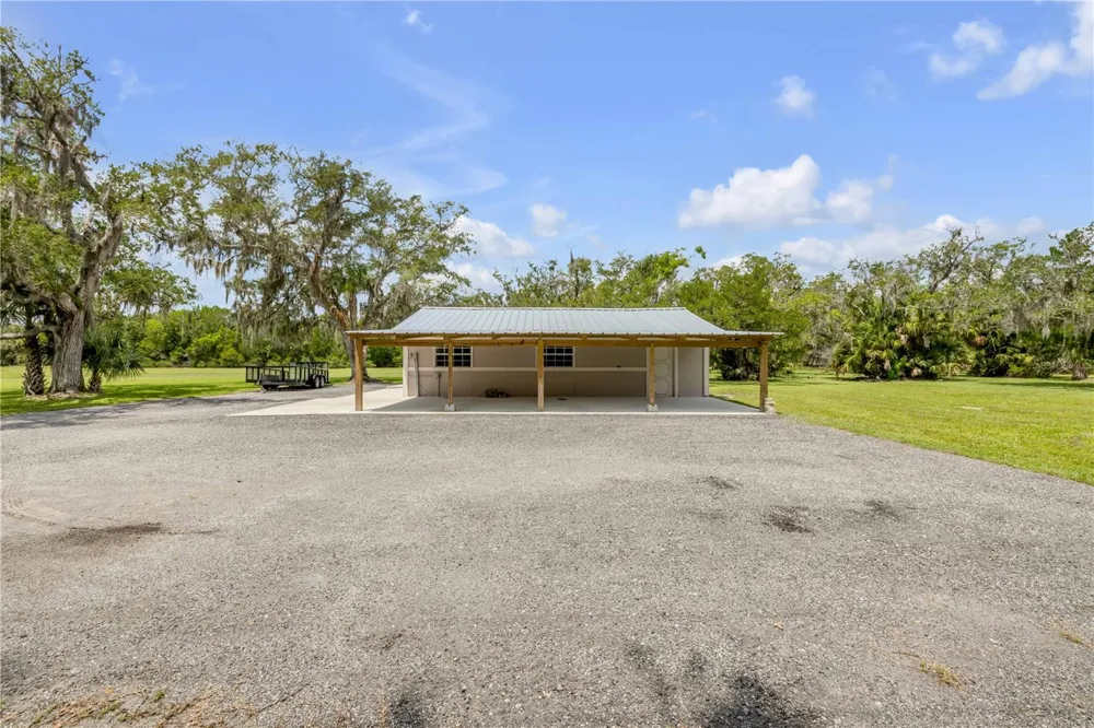 800 HIDDEN OAKS LANE Oak Hill, FL 32759
