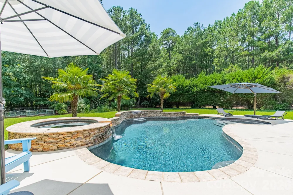 215 Blue River Road Lake Wylie, SC 29710