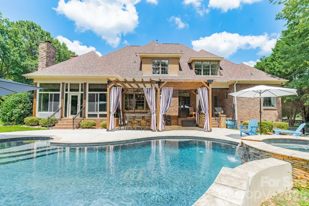 215 Blue River Road Lake Wylie, SC 29710