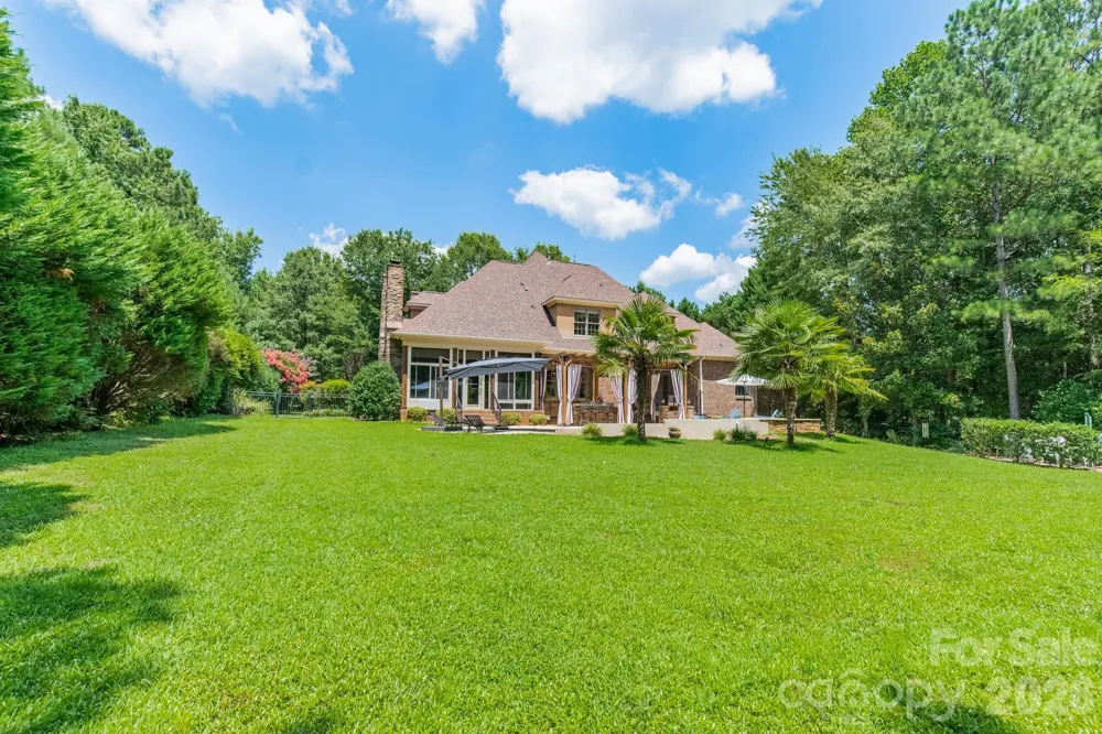 215 Blue River Road Lake Wylie, SC 29710