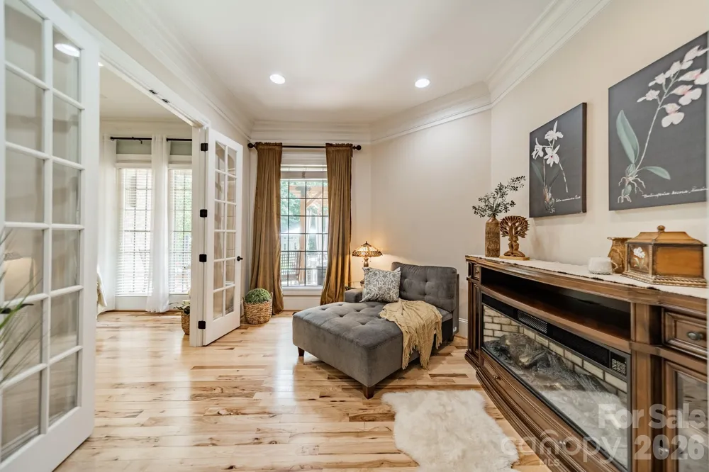 215 Blue River Road Lake Wylie, SC 29710