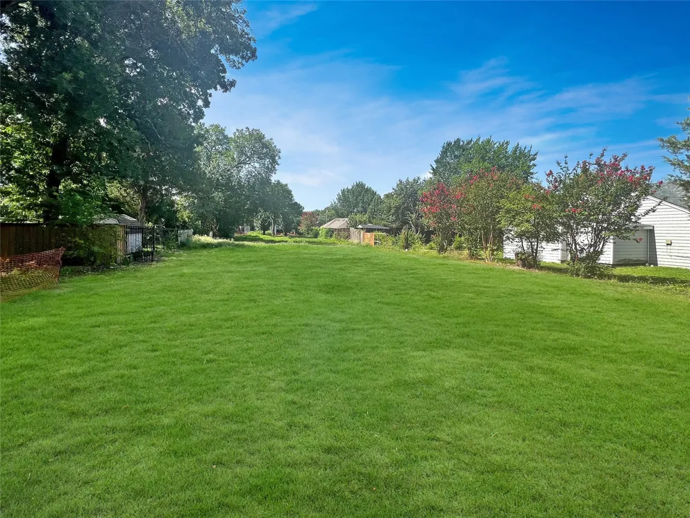 306 E Kimbrough Street Mesquite, TX 75149