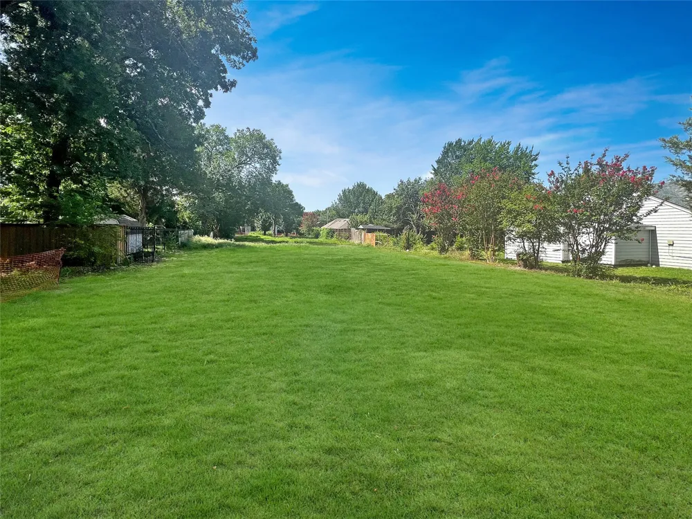 306 E Kimbrough Street Mesquite, TX 75149