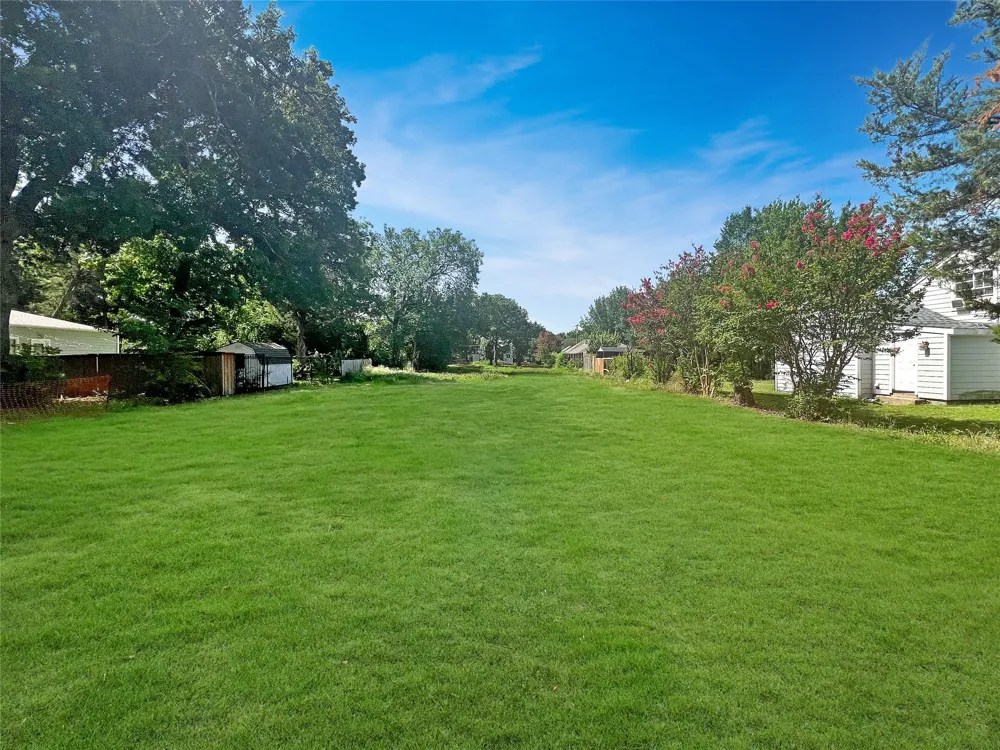 306 E Kimbrough Street Mesquite, TX 75149