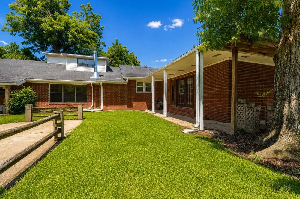 6142 Masonic Drive Alexandria, LA 71031