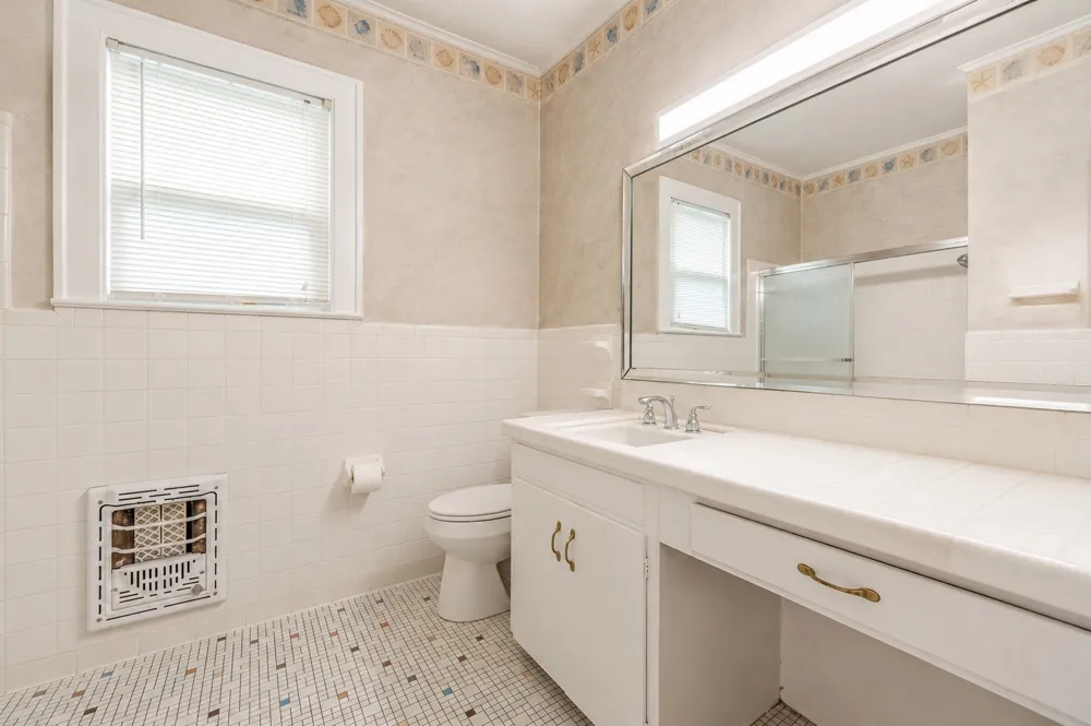 6142 Masonic Drive Alexandria, LA 71031