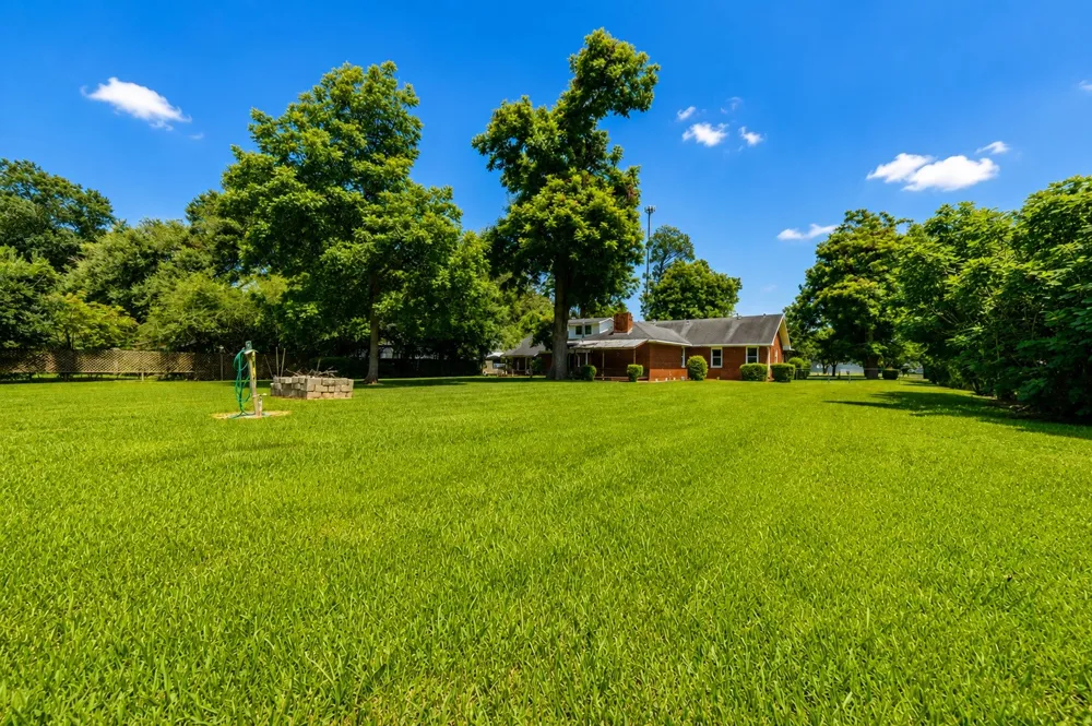 6142 Masonic Drive Alexandria, LA 71031