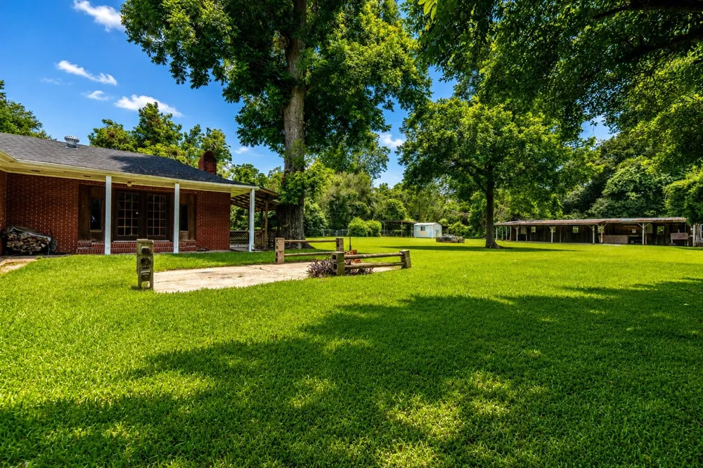 6142 Masonic Drive Alexandria, LA 71031