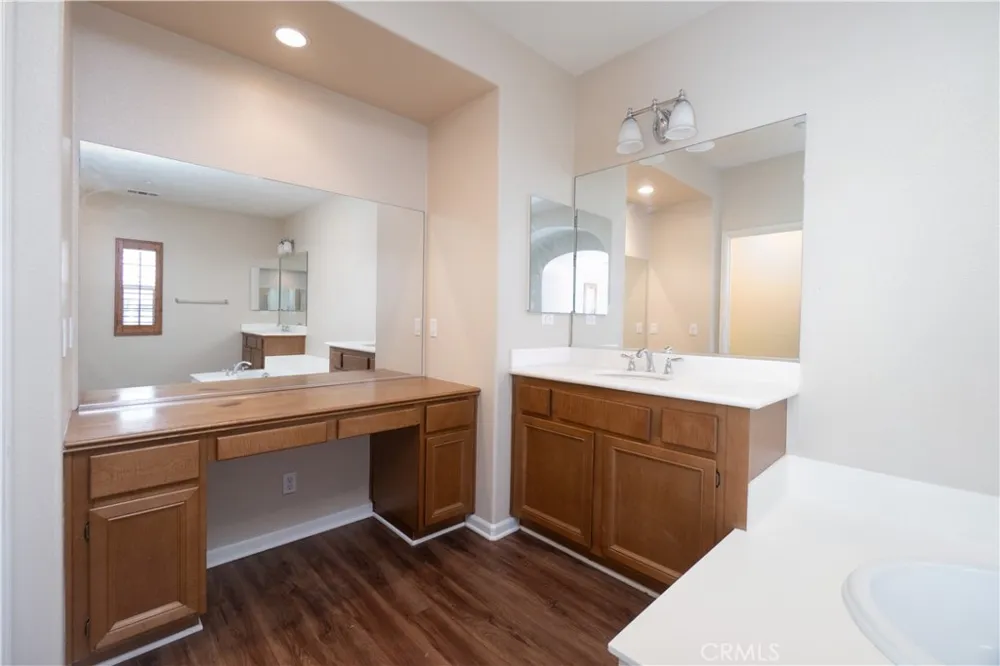 4432 Owens #101 Corona, CA 92883