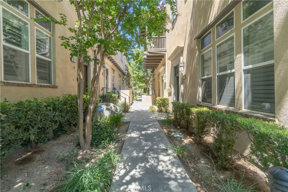 4432 Owens #101 Corona, CA 92883