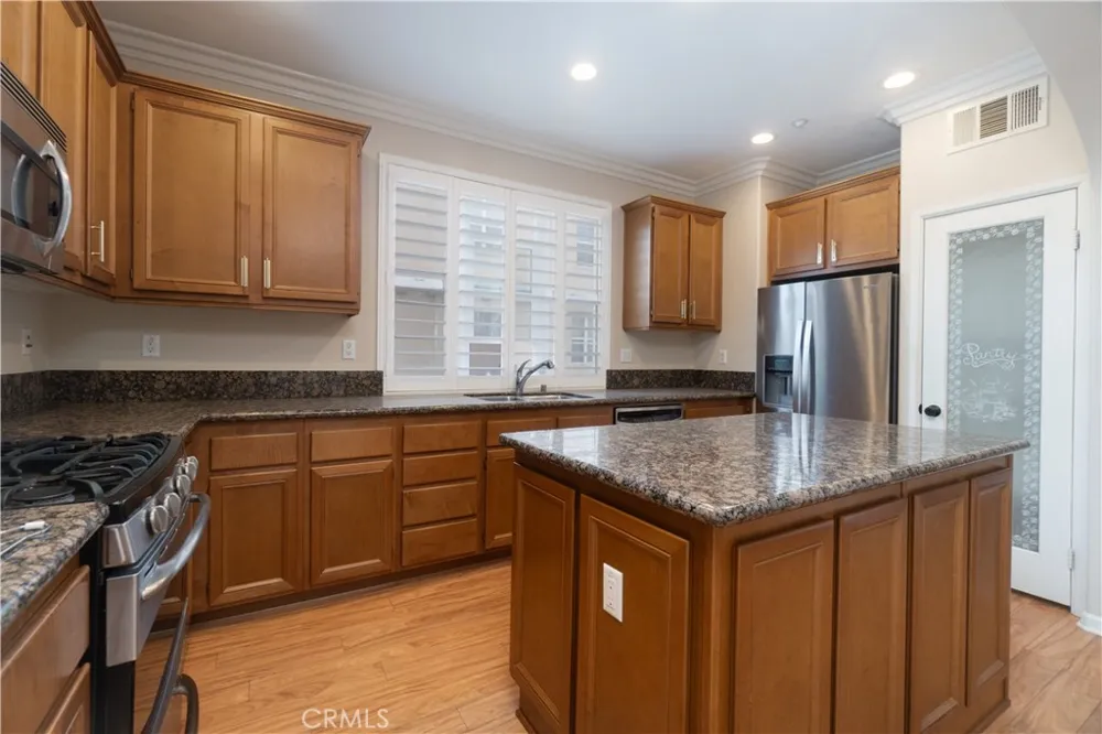 4432 Owens #101 Corona, CA 92883