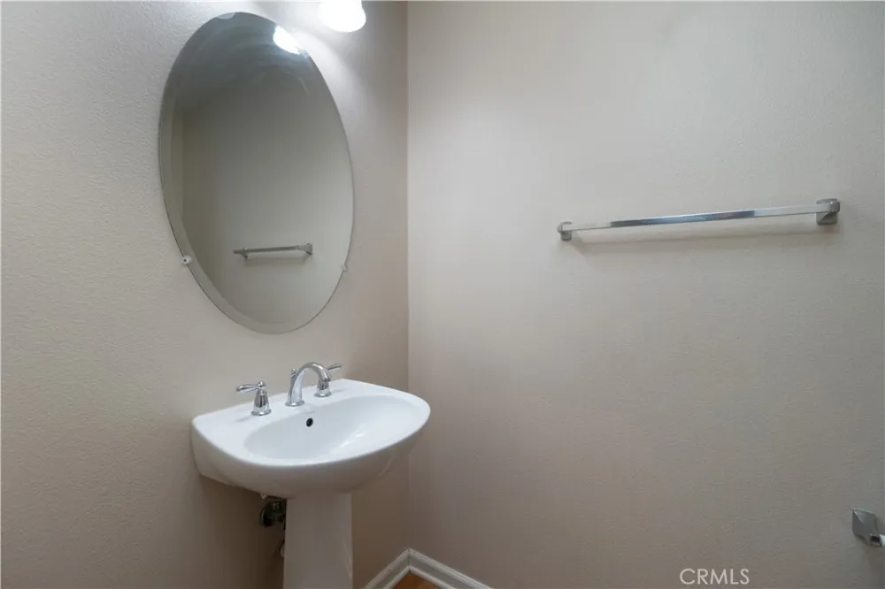 4432 Owens #101 Corona, CA 92883