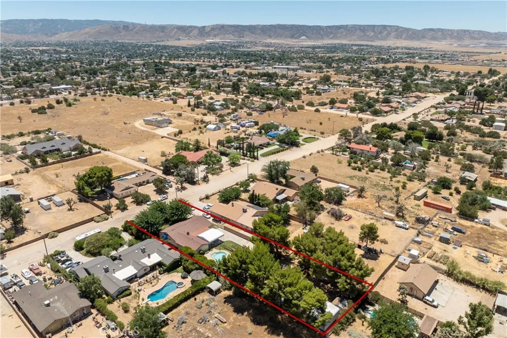 4533 W Ave K12 Quartz Hill, CA 93536
