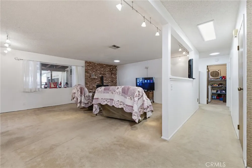 4533 W Ave K12 Quartz Hill, CA 93536