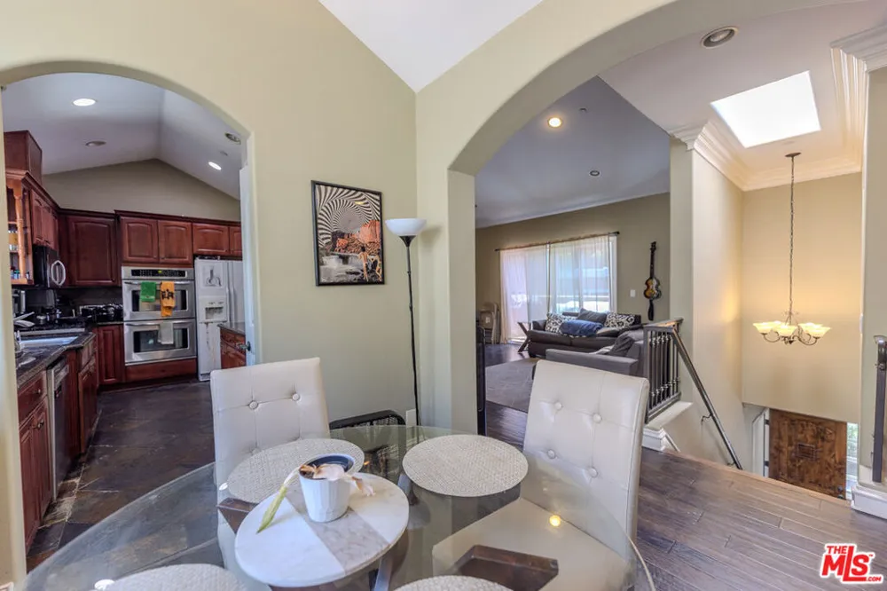1912 Vanderbilt Lane #C Redondo Beach, CA 90278