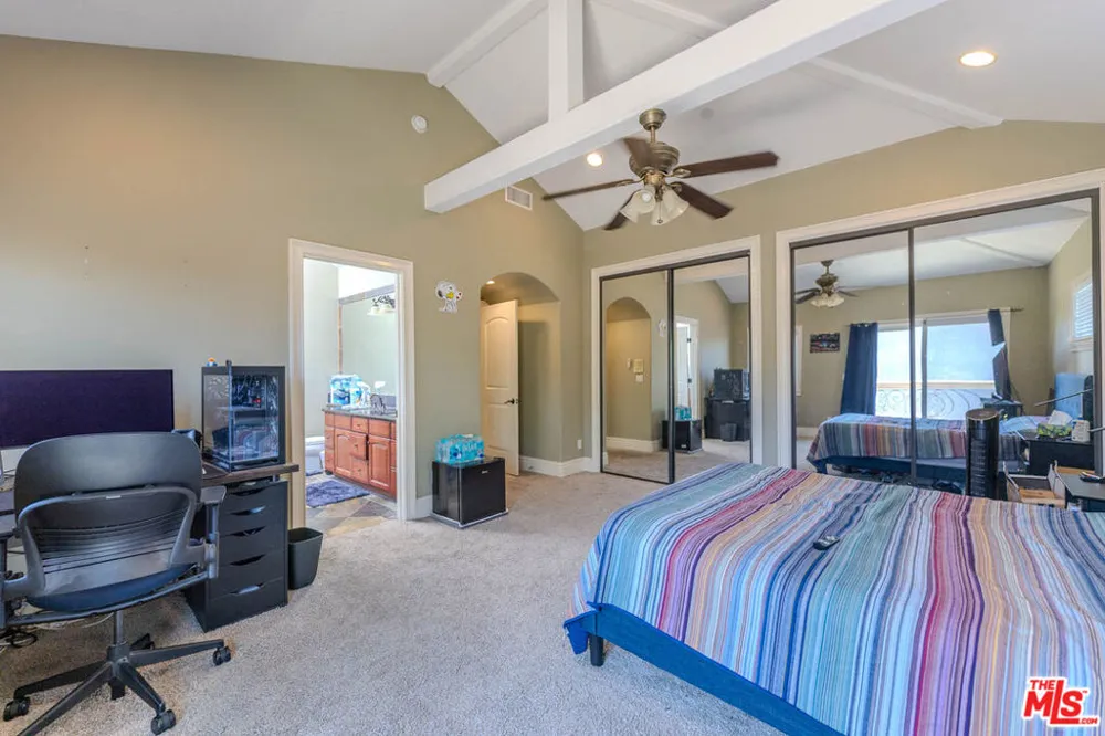 1912 Vanderbilt Lane #C Redondo Beach, CA 90278