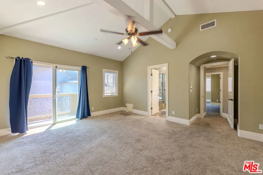 1912 Vanderbilt Lane #C Redondo Beach, CA 90278