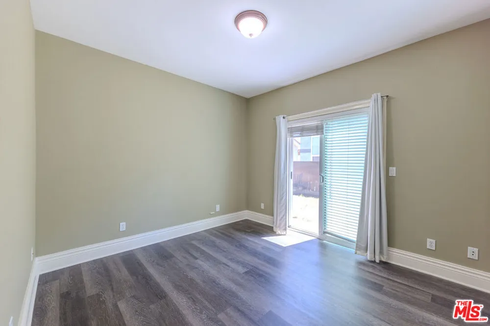 1912 Vanderbilt Lane #C Redondo Beach, CA 90278