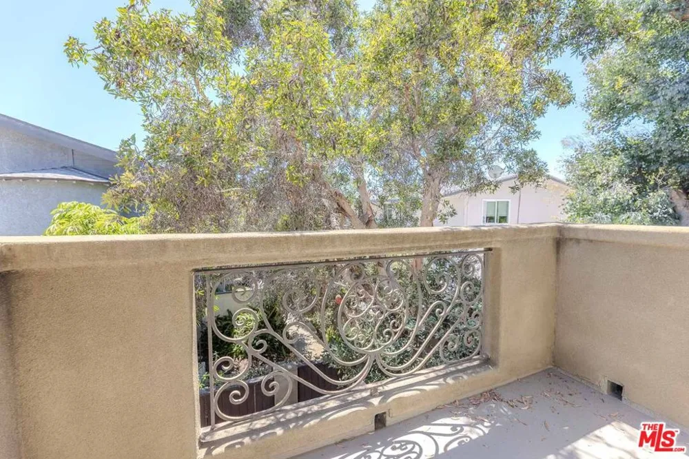 1912 Vanderbilt Lane #C Redondo Beach, CA 90278